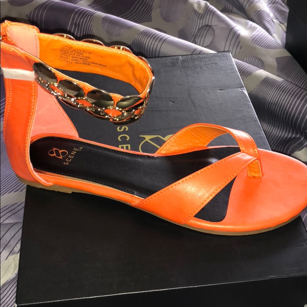 Sandals - Picture 2 of 3